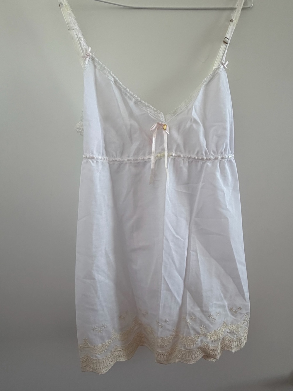 White Lace-Trim Cami with Soft Pink Bow